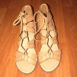 Super cute lace up small heeled sandals
